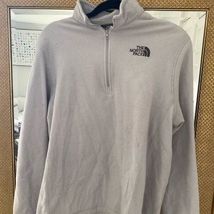 Men’s The North Face pullover